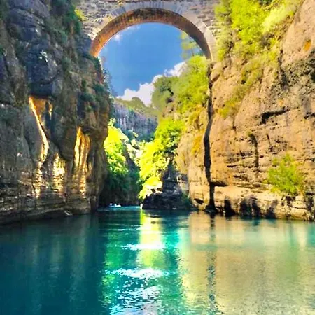 Kanyon Yasam Evleri Ferienhaus *