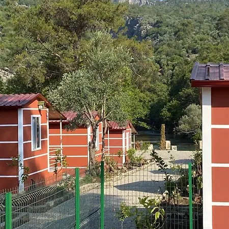Nyaraló Kanyon Yasam Evleri
